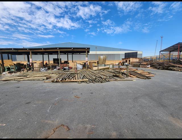4,000M² INDUSTRIAL YARD TO LET IN ROODEKOP